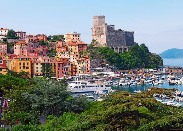 Casa Tipica Ligure Lungomare In Pieno Centro Lägenhet *