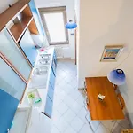Casa Tipica Ligure Lungomare In Pieno Centro Апартаменты