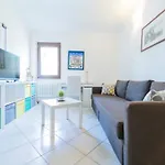 Casa Tipica Ligure Lungomare In Pieno Centro Апартаменты *