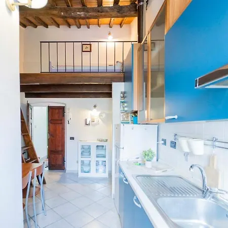 Apartment Casa Tipica Ligure Lungomare In Pieno Centro