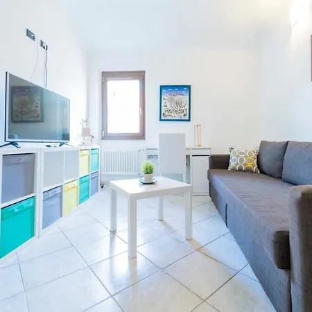 Casa Tipica Ligure Lungomare In Pieno Centro Apartment