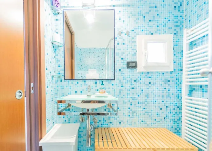 Casa Tipica Ligure Lungomare In Pieno Centro Apartamento